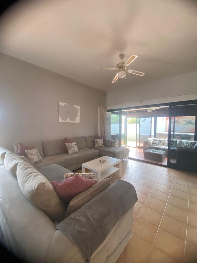 Casa Orilla! Beautiful Private Holiday Villa With Hot Tub ลาโอลีวา ภายนอก รูปภาพ