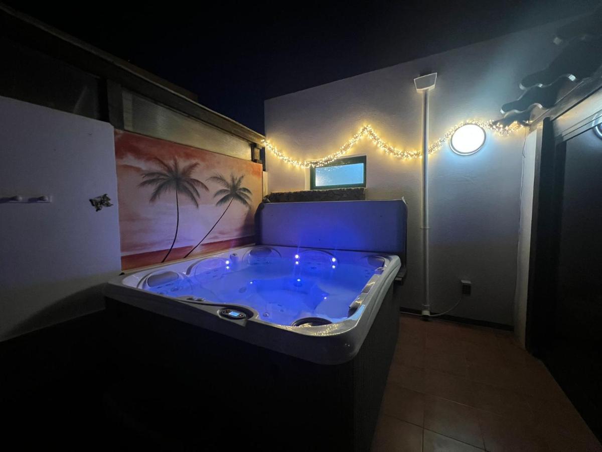 Casa Orilla! Beautiful Private Holiday Villa With Hot Tub ลาโอลีวา ภายนอก รูปภาพ