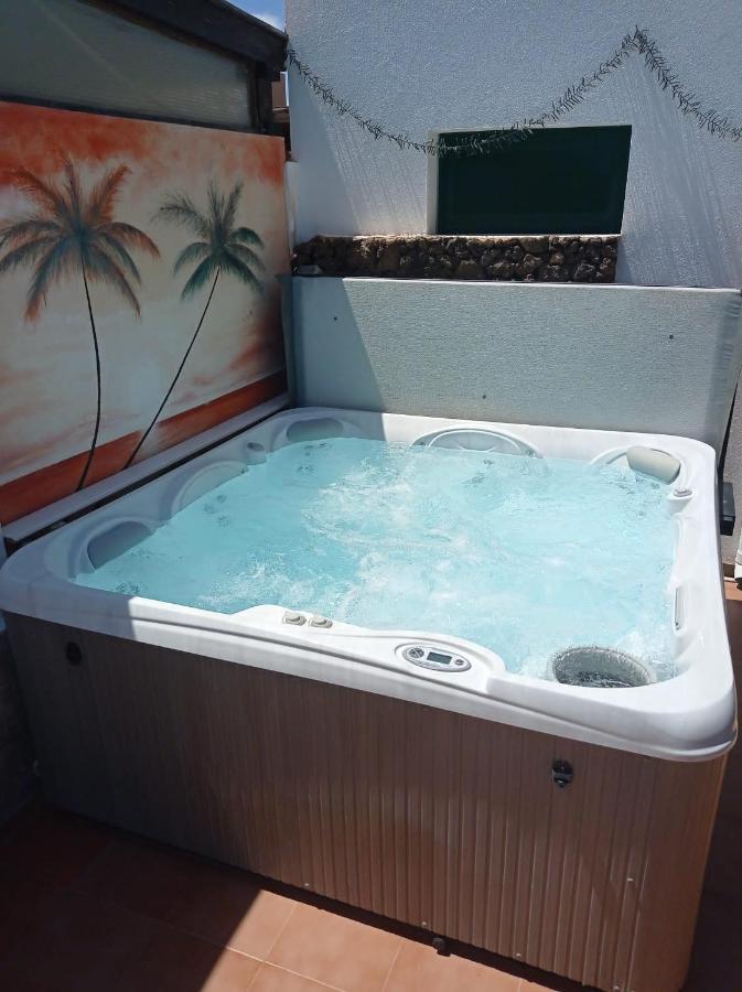 Casa Orilla! Beautiful Private Holiday Villa With Hot Tub ลาโอลีวา ภายนอก รูปภาพ